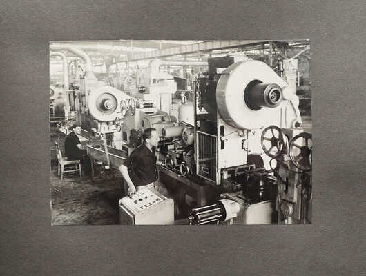 Альбом фотографий. Спецкор Е. Халдей. Март 1965.